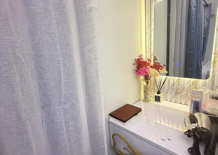 Bed & Breakfast Near Moa&naia Cozy In Pasay