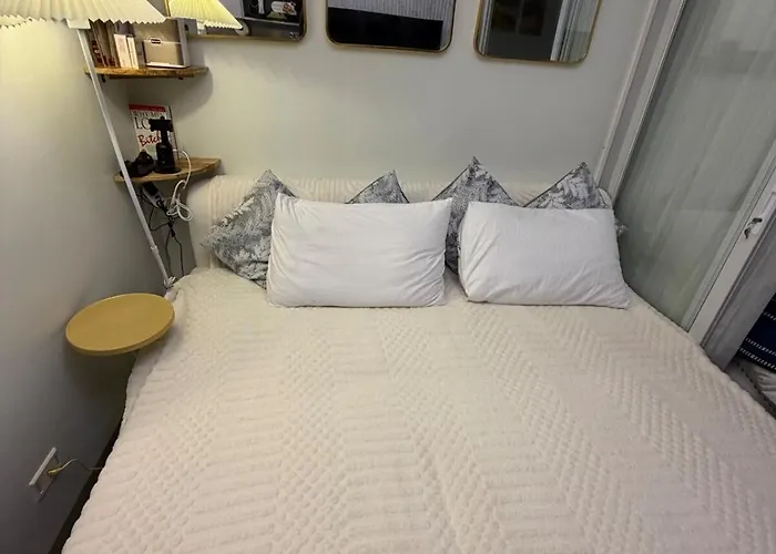 Bed & Breakfast Near Moa&naia Cozy In Pasay *